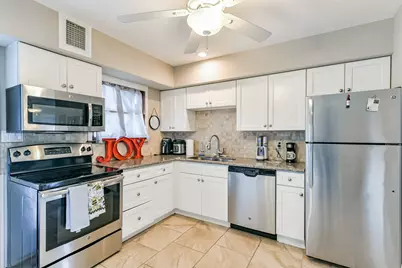 816 11th Street, Galveston, TX 77550 - Photo 16