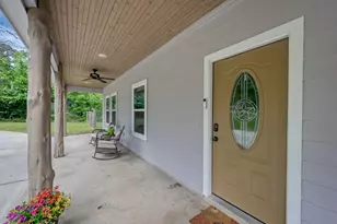 3381 Roy Bean Rd, Willis, TX 77378 - Photo 6