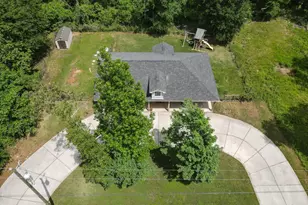 3381 Roy Bean Rd, Willis, TX 77378 - Photo 2