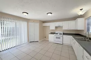 7703 Valera Ln, Houston, TX 77083 - Photo 10