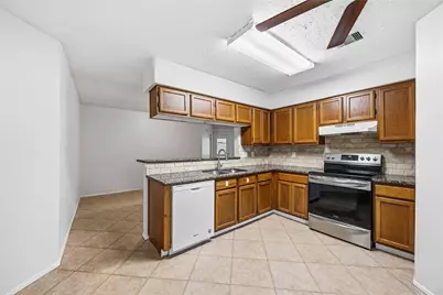 2511 Slippery Rock Drive, Sugar Land, TX 77498 - Photo 14
