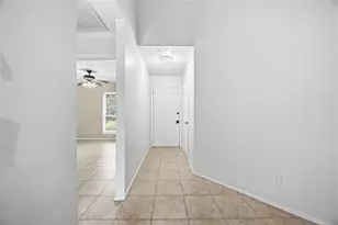 2511 Slippery Rock Dr, Sugar Land, TX 77498 - Photo 4