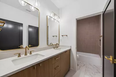 1527 Thornton Road, Houston, TX 77018 - Photo 22
