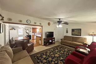 908 N Pitzer St, Colmesneil, TX 75938 - Photo 10
