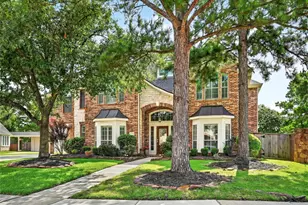 10111 Earlington Manor Dr, Spring, TX 77379 - Photo 4