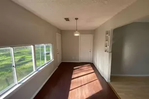 5810 Belmark St, Houston, TX 77033 - Photo 6