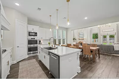 35 W Sawyer Ridge Drive, The Woodlands, TX 77389 - Photo 14