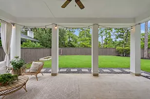 35 W Sawyer Ridge Dr, The Woodlands, TX 77389 - Photo 32