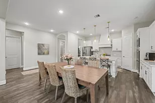 35 W Sawyer Ridge Dr, The Woodlands, TX 77389 - Photo 10