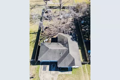 708 E 6th Street, Sweeny, TX 77480 - Photo 12