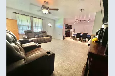708 E 6th Street, Sweeny, TX 77480 - Photo 8