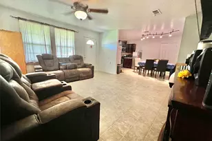 708 E 6th St, Sweeny, TX 77480 - Photo 8