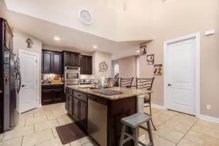 9039 Centennial Dr, Conroe, TX 77384 - Photo 8