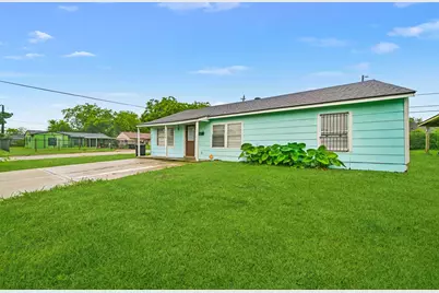 5003 Ridgeway Drive, Houston, TX 77033 - Photo 2