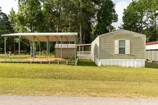 651 Hbr Pt Dr, Trinity, TX 75862 - Photo 10