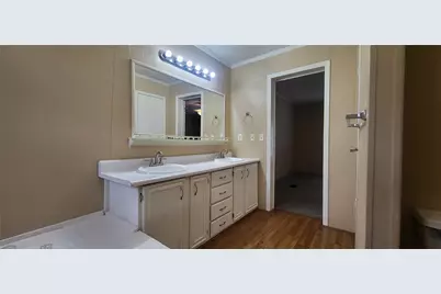 16711 Lake Circle, Conroe, TX 77302 - Photo 16