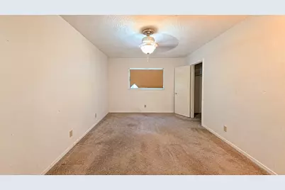 10007 Shell Rock Road, La Porte, TX 77571 - Photo 8