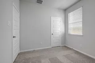 18745 Timber Gln Dr, Montgomery, TX 77316 - Photo 14