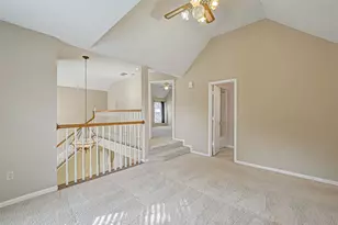 13410 Lynnville Dr, Houston, TX 77065 - Photo 36