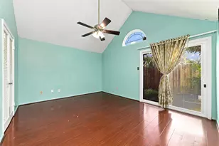 7723 Valera Ln, Houston, TX 77083 - Photo 18