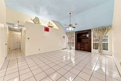 7723 Valera Lane, Houston, TX 77083 - Photo 4