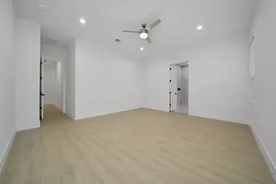 316 Louvenia Court, Pinehurst, TX 77362 - Photo 16