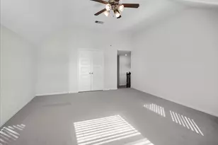 13814 Russell Ct Ct, Mont Belvieu, TX 77523 - Photo 30