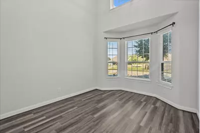 13814 Russell Court Court, Mont Belvieu, TX 77523 - Photo 8
