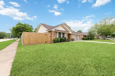 16303 Deer Lick Drive, Houston, TX 77090 - Photo 6