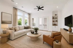 1607 W 25th St, Houston, TX 77008 - Photo 2