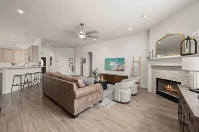26867 Castlecliff Lane, Kingwood, TX 77339 - Photo 8