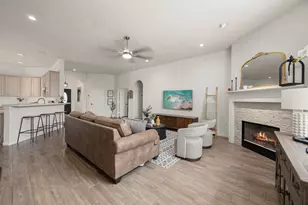 26867 Castlecliff Ln, Kingwood, TX 77339 - Photo 8