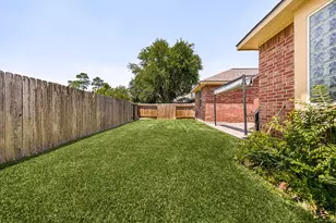 26867 Castlecliff Ln, Kingwood, TX 77339 - Photo 38