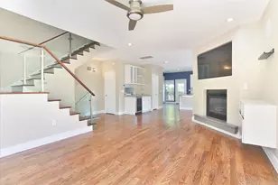 1743 French Village Dr, Houston, TX 77055 - Photo 14