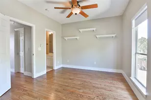 1743 French Village Dr, Houston, TX 77055 - Photo 24