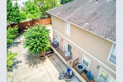 1743 French Village Drive, Houston, TX 77055 - Photo 44