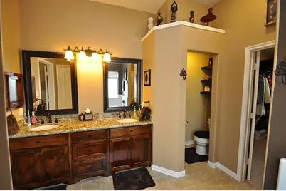2931 Silver Landing Lane, Dickinson, TX 77539 - Photo 24