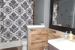 2931 Silver Landing Ln, Dickinson, TX 77539 - Photo 6