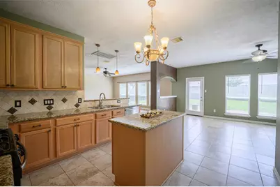 2931 Silver Landing Lane, Dickinson, TX 77539 - Photo 14