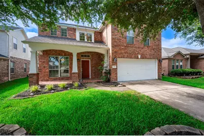 2931 Silver Landing Lane, Dickinson, TX 77539 - Photo 2