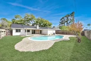 16207 Summer Wind Dr, Houston, TX 77090 - Photo 22