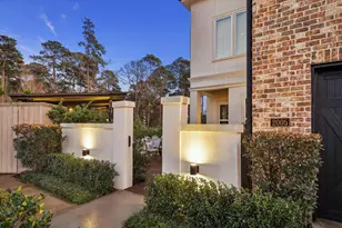 2005 Carlson Creek Dr, Spring, TX 77380 - Photo 2