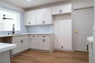 11515 Normont Dr, Houston, TX 77070 - Photo 14