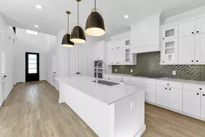 608 Cypress Bay Lane, Pinehurst, TX 77362 - Photo 12