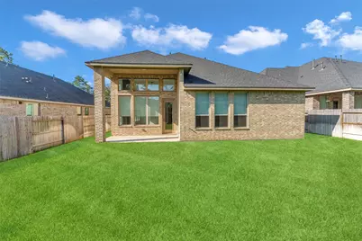 608 Cypress Bay Lane, Pinehurst, TX 77362 - Photo 4