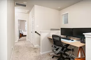 9810 Falling Fern Ln, Houston, TX 77080 - Photo 10