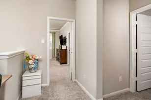 9810 Falling Fern Ln, Houston, TX 77080 - Photo 8