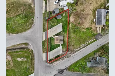 111 Jackson Avenue, Bacliff, TX 77518 - Photo 6