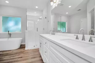 2349 Hoskins Dr, Houston, TX 77080 - Photo 22