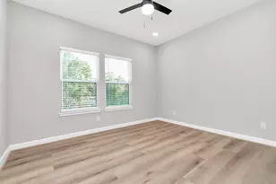 2349 Hoskins Dr, Houston, TX 77080 - Photo 30